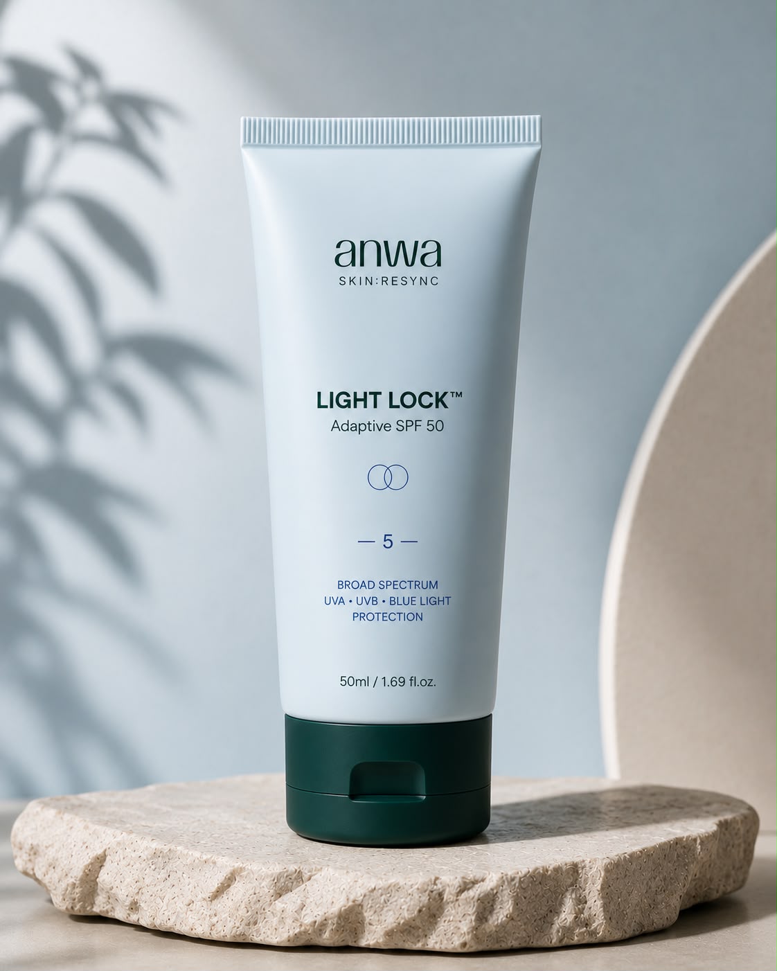 Light Lock— Adaptive SPF 50
